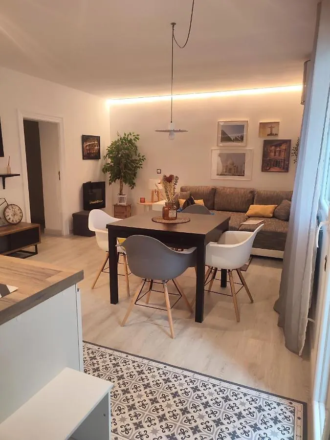 Beach Accommodation Apartment San Sebastián 0*,